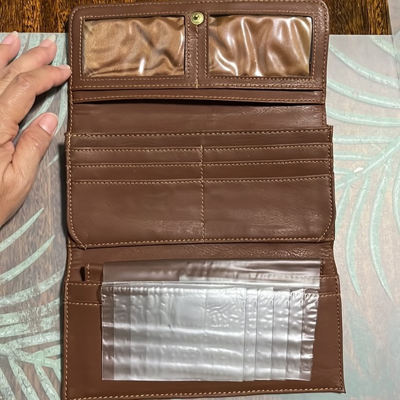 First Issue wallet - Picture 3 of 6